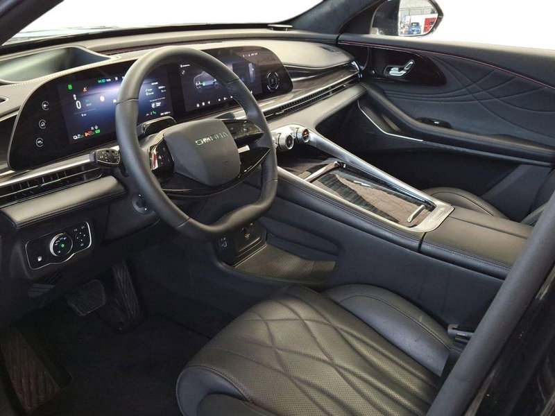 Omoda Omoda 9 SHS-P usata a Roma (18)