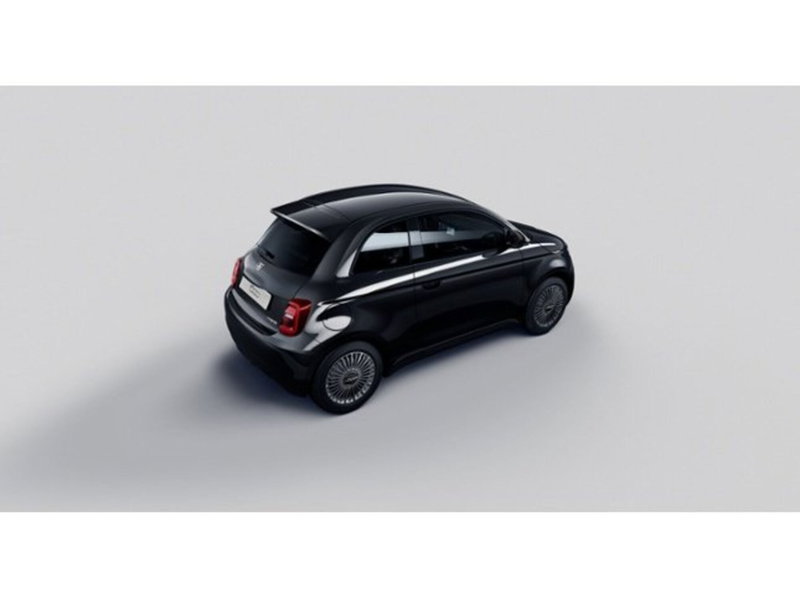 Fiat 500 nuova a Siena (3)