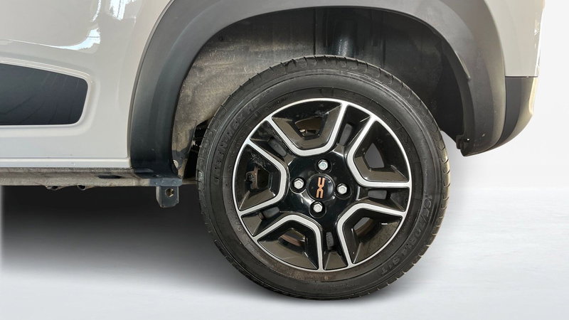 Dacia Spring usata a Catania (17)