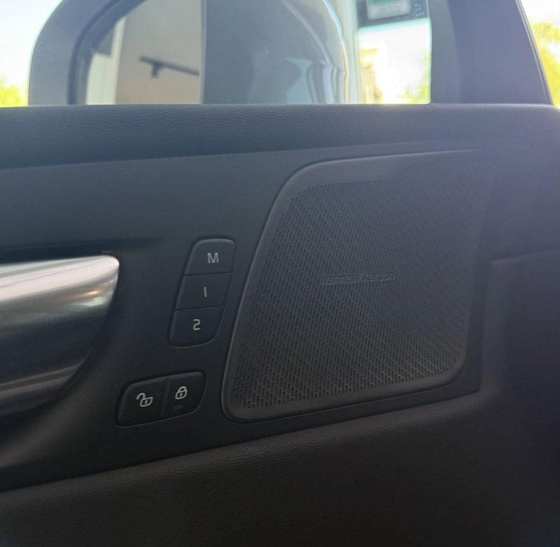 Volvo XC60 usata a Parma (14)