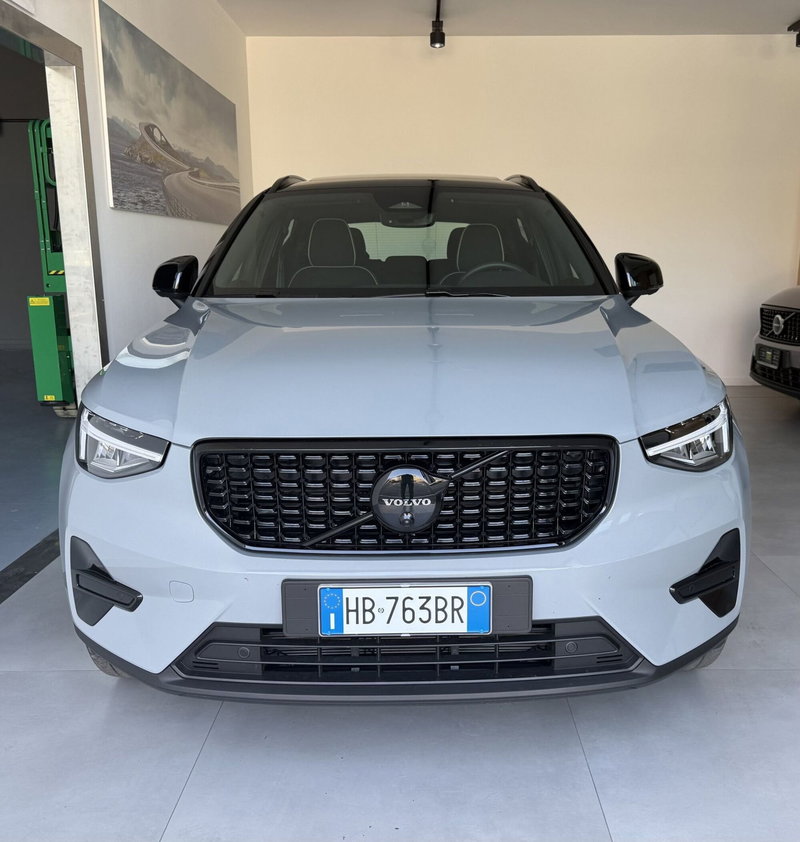 Volvo XC40 usata a Parma (2)