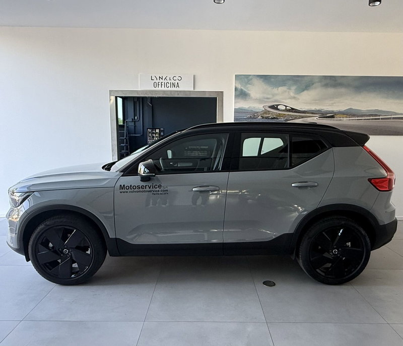 Volvo XC40 usata a Parma (6)
