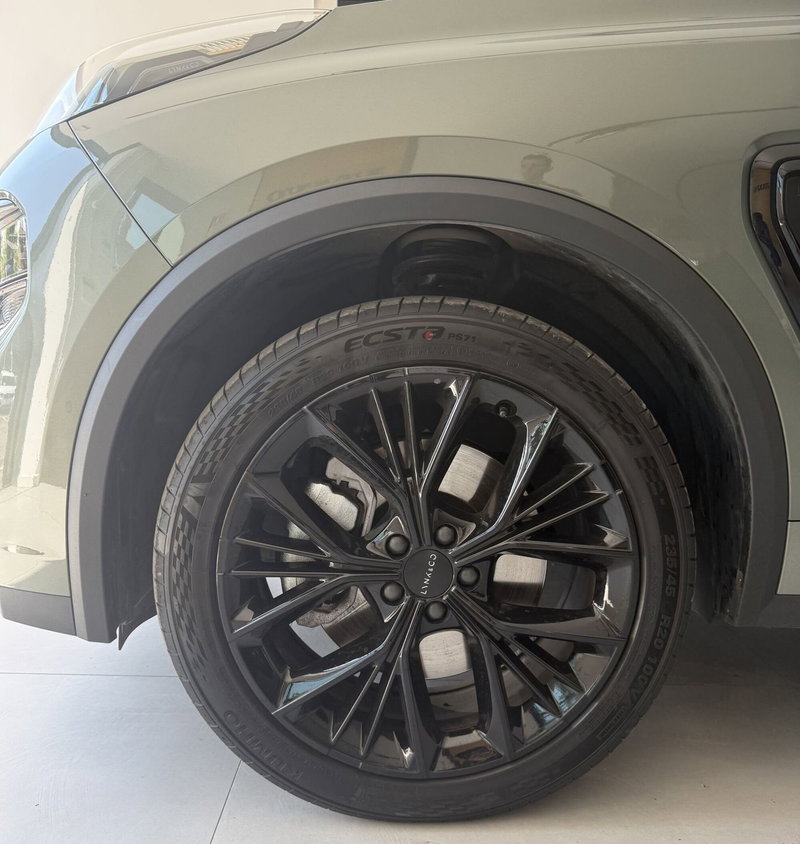 Lynk & Co 01 usata a Parma (3)