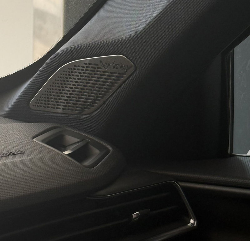 Lynk & Co 01 usata a Parma (9)