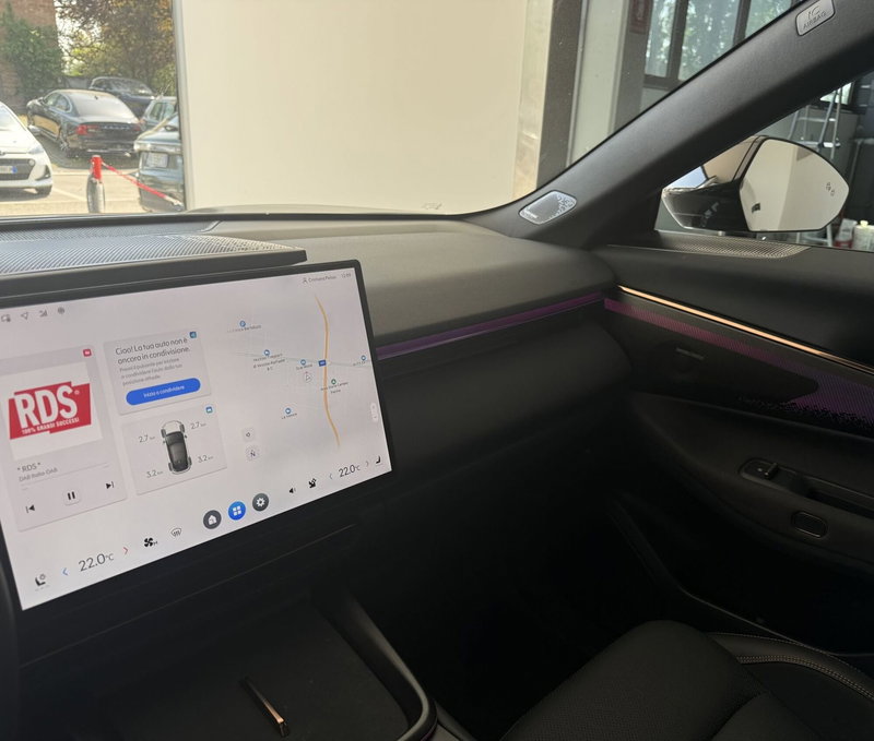 Lynk & Co 08 usata a Parma (10)