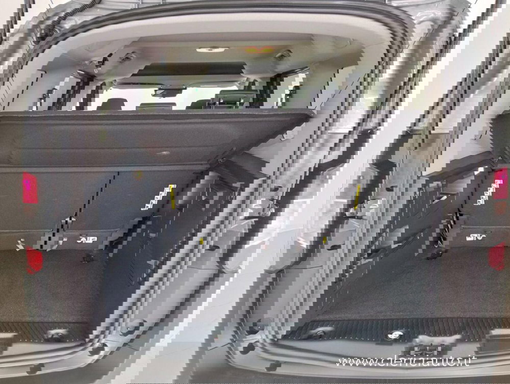 Ford Tourneo Courier usata a Como (17)