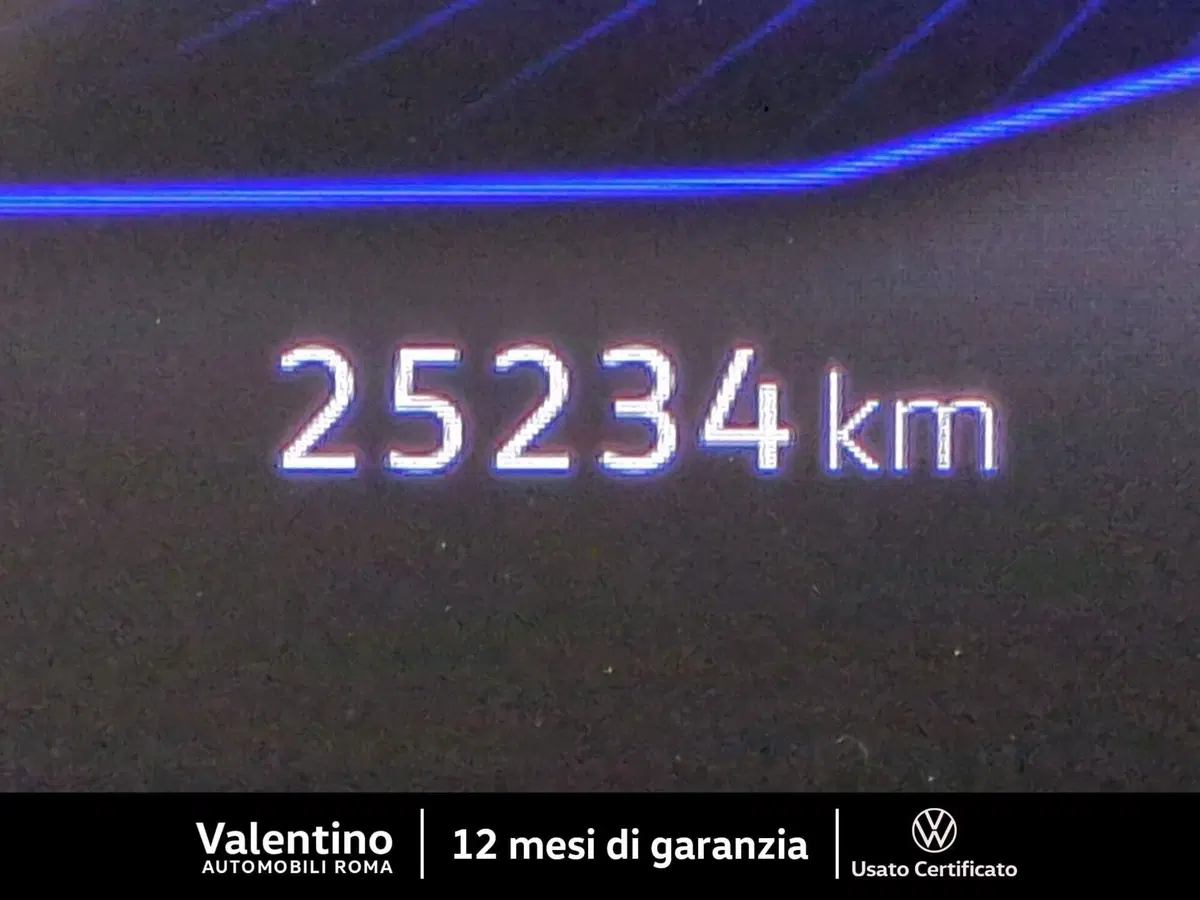 Volkswagen T-Cross usata a Roma (16)