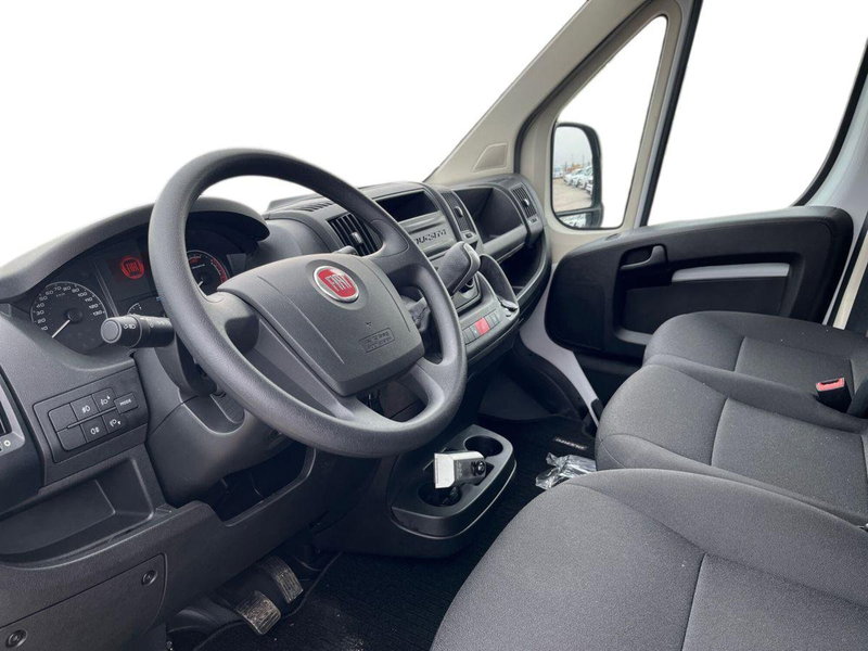 Fiat e-Ducato Furgone nuova a Bari (7)