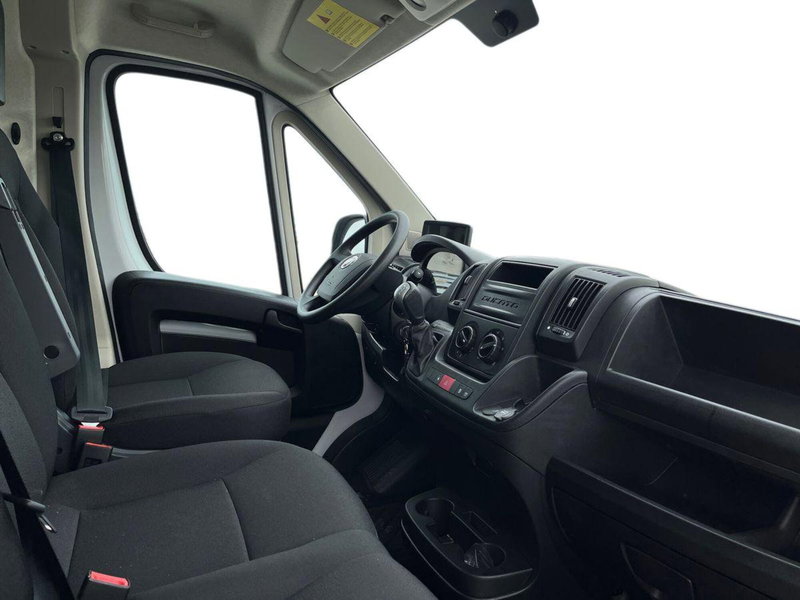 Fiat e-Ducato Furgone nuova a Bari (9)