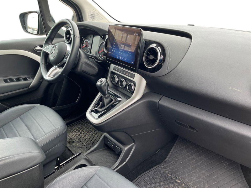 Mercedes-Benz Classe B usata a Bari (15)