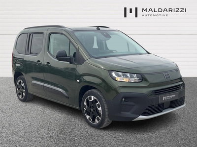 Fiat Dobl&ograve; 1.5 td Magic Top 130cv auto nuova a Bari