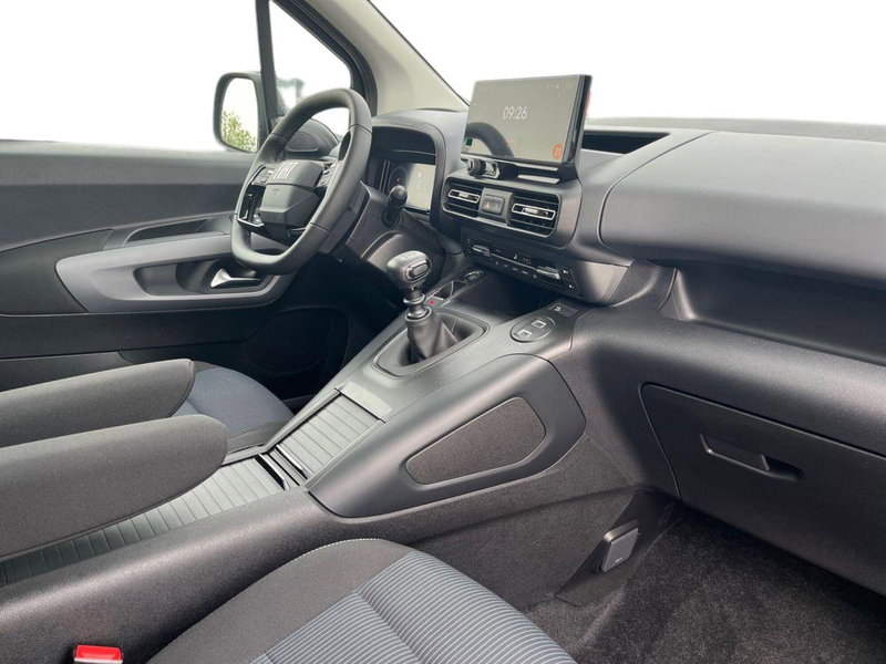 Fiat Doblò nuova a Bari (9)