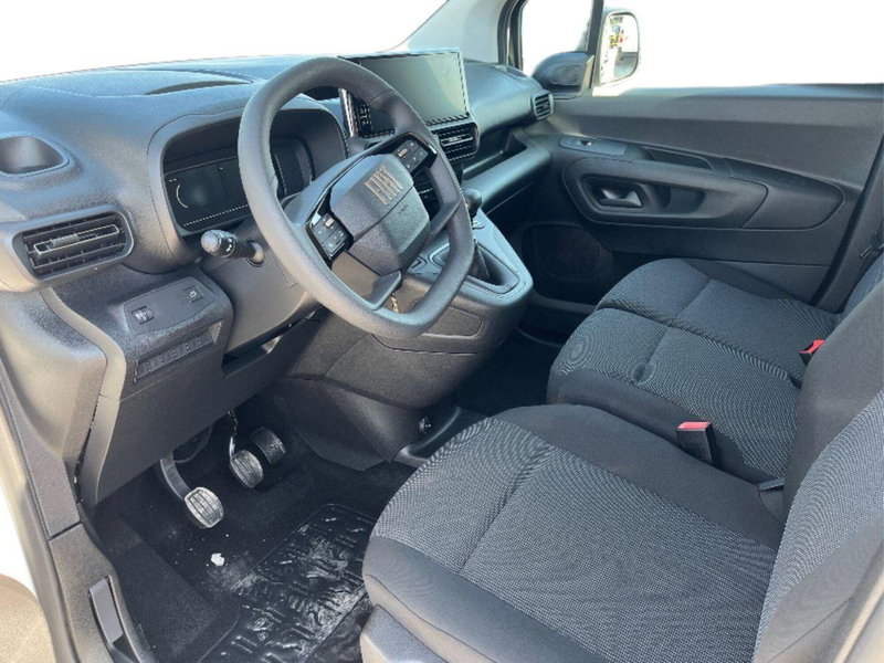 Fiat Doblò Furgone nuova a Bari (7)