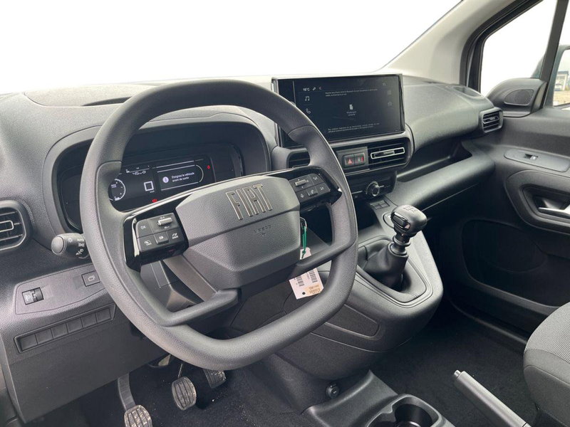 Fiat Doblò Furgone nuova a Bari (10)