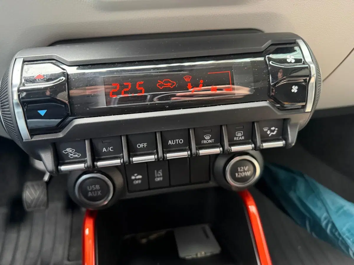 Suzuki Ignis usata a Vicenza (13)