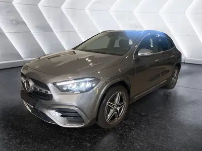 Mercedes-Benz GLA SUV 250 e phev AMG Line Advanced Plus auto del 2025 usata a Napoli