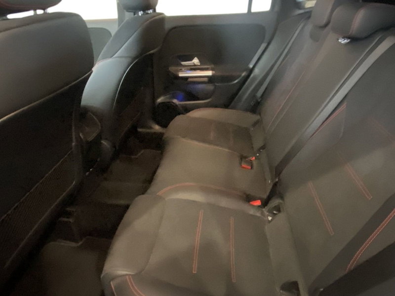 Mercedes-Benz GLA SUV usata a Napoli (14)