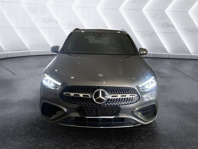 Mercedes-Benz GLA SUV usata a Napoli (2)