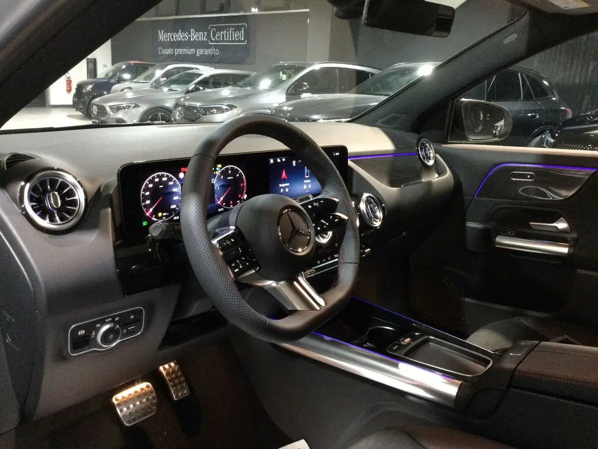 Mercedes-Benz GLA SUV usata a Caserta (10)