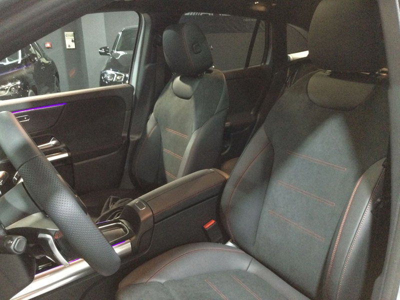 Mercedes-Benz GLA SUV usata a Caserta (12)