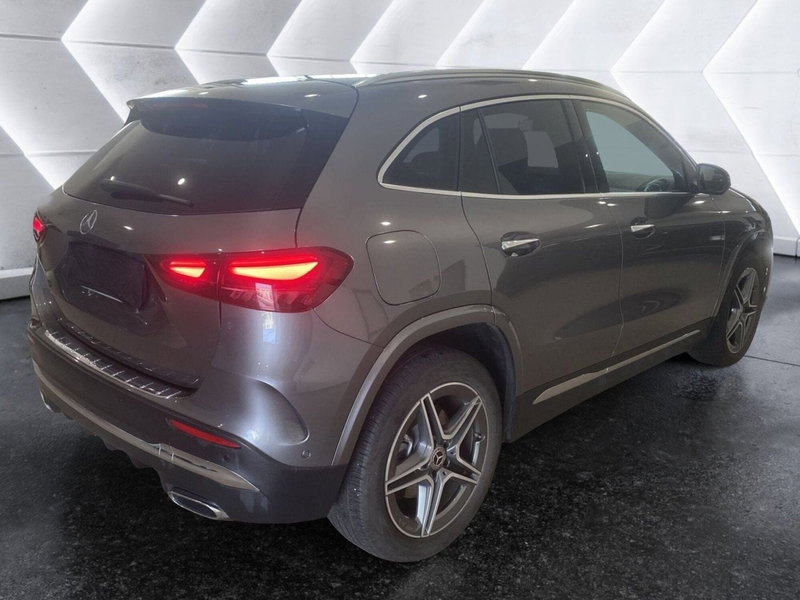 Mercedes-Benz GLA SUV usata a Caserta (7)
