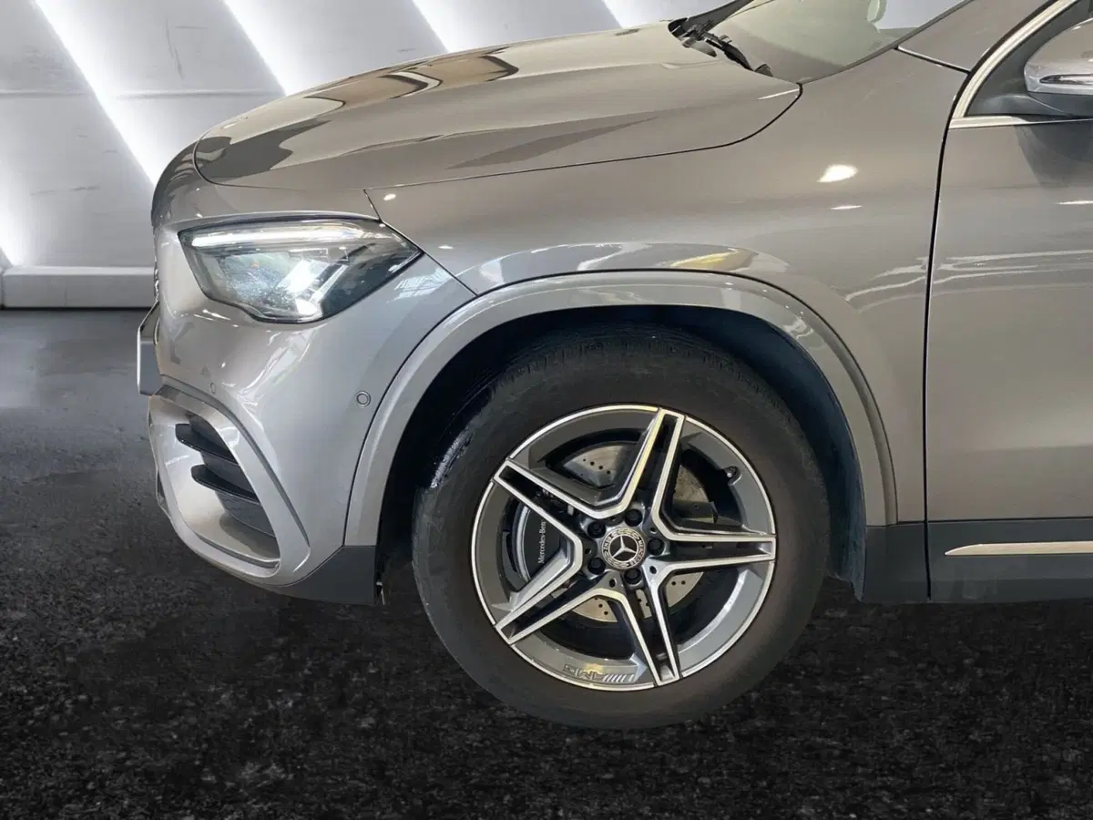 Mercedes-Benz GLA SUV usata a Caserta (9)