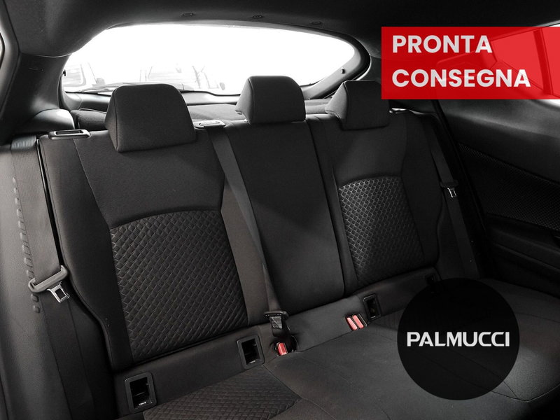 Toyota Toyota C-HR usata a Prato (10)