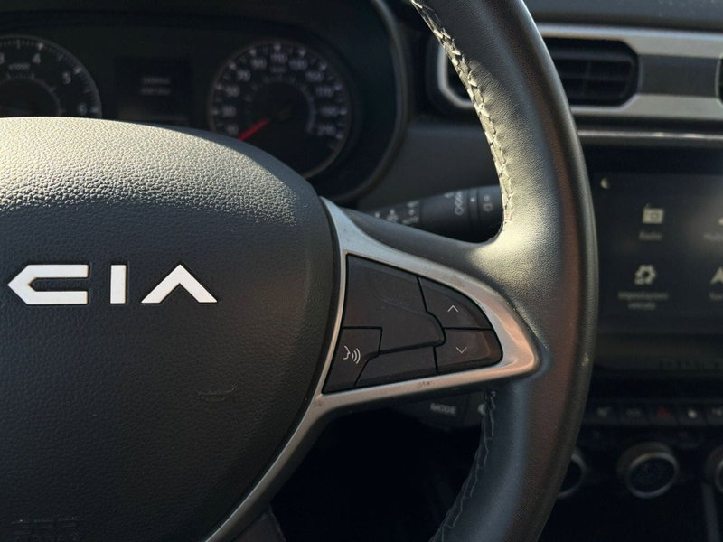 Dacia Duster usata a Vercelli (13)