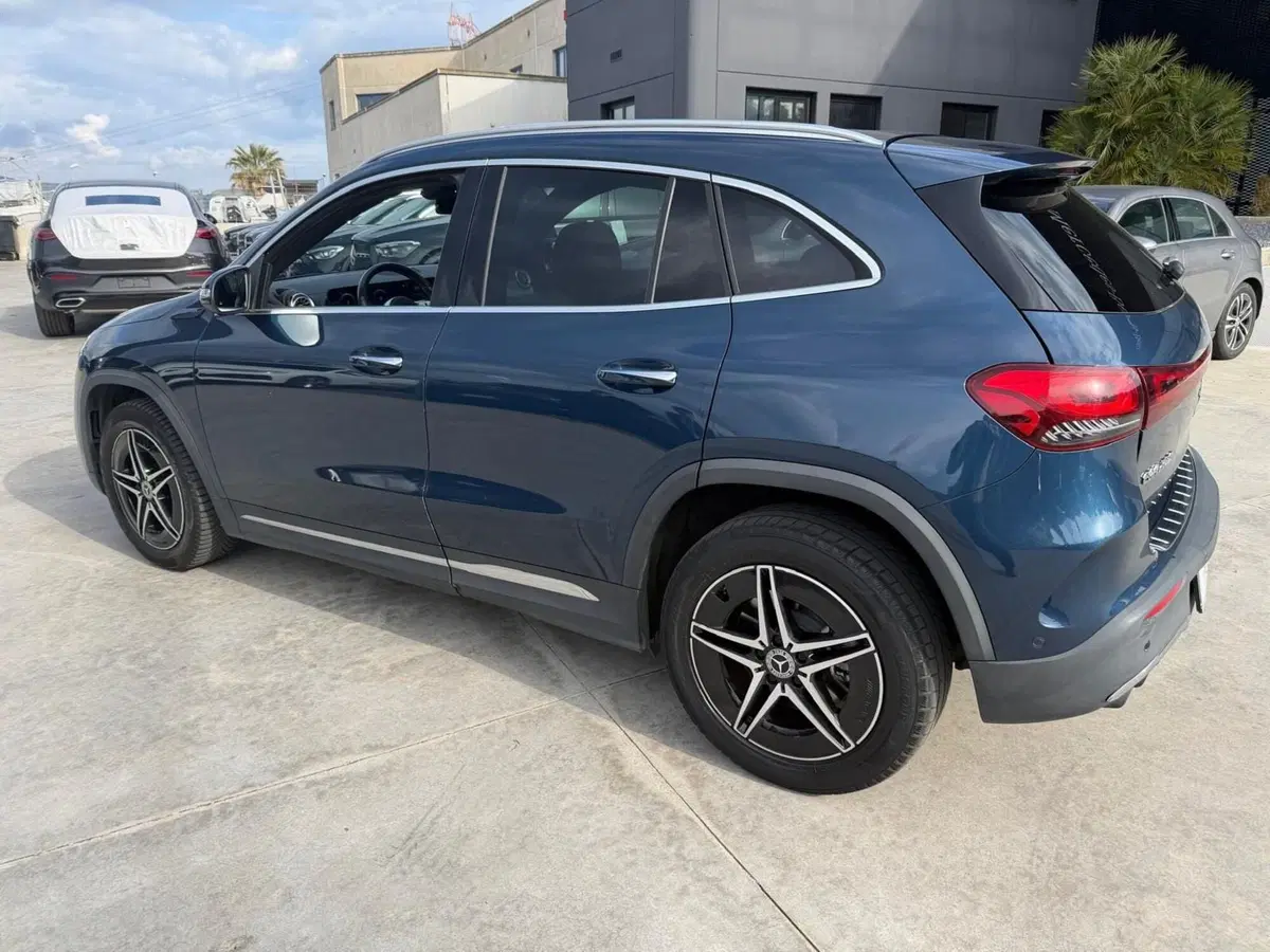 Mercedes-Benz EQA usata a Messina (4)