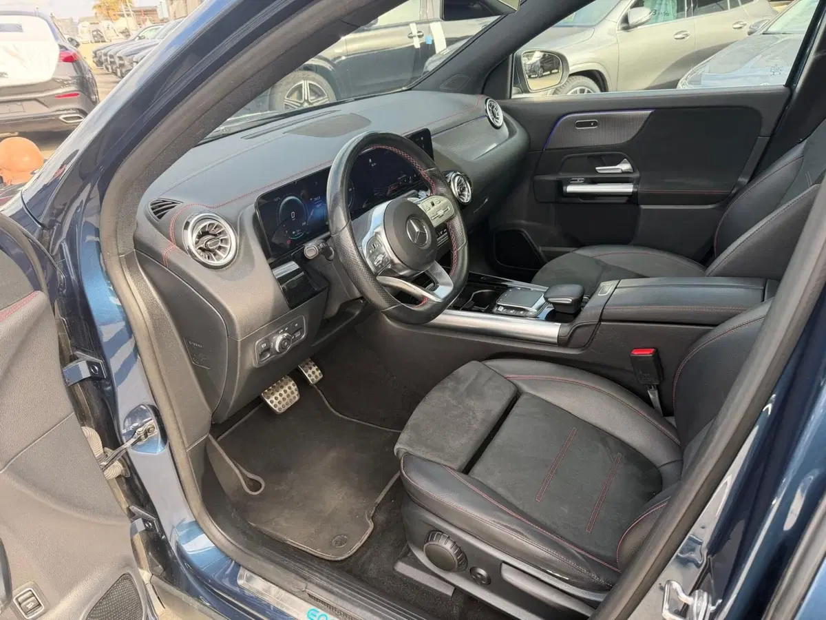 Mercedes-Benz EQA usata a Messina (6)