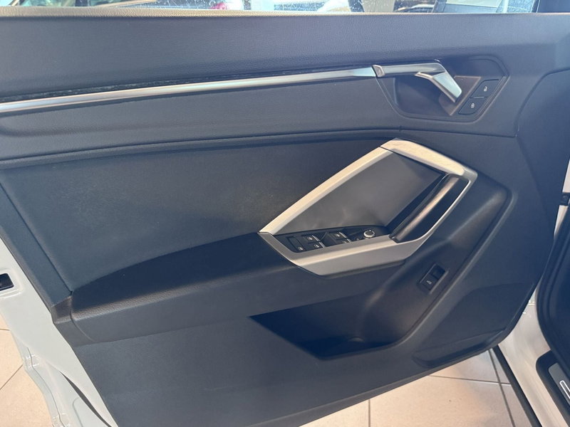 Audi Q3 Sportback usata a Messina (7)