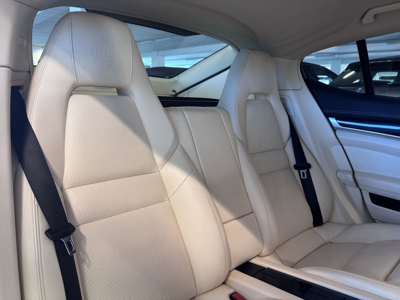 Porsche Panamera usata a Messina (10)