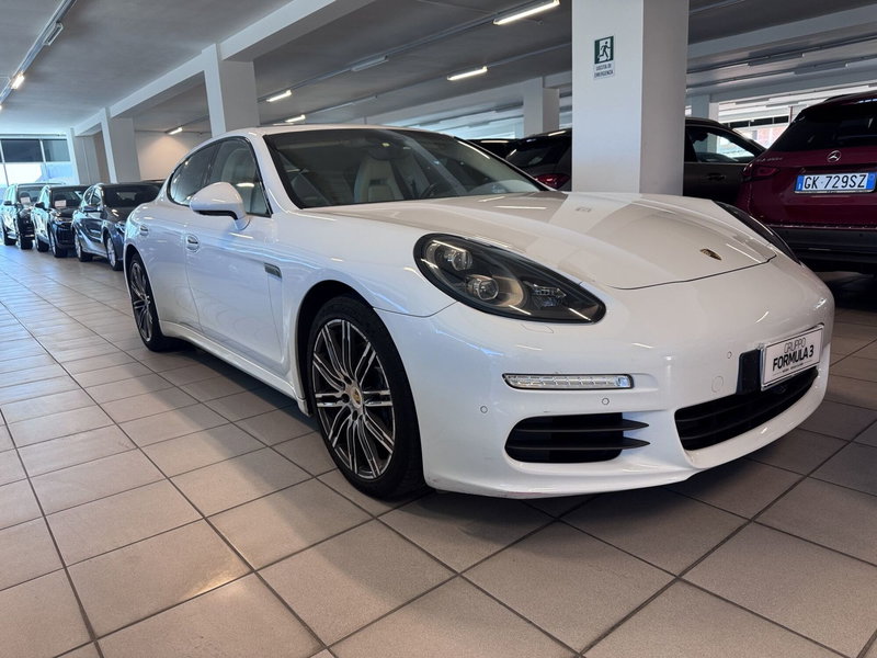 Porsche Panamera usata a Messina (2)