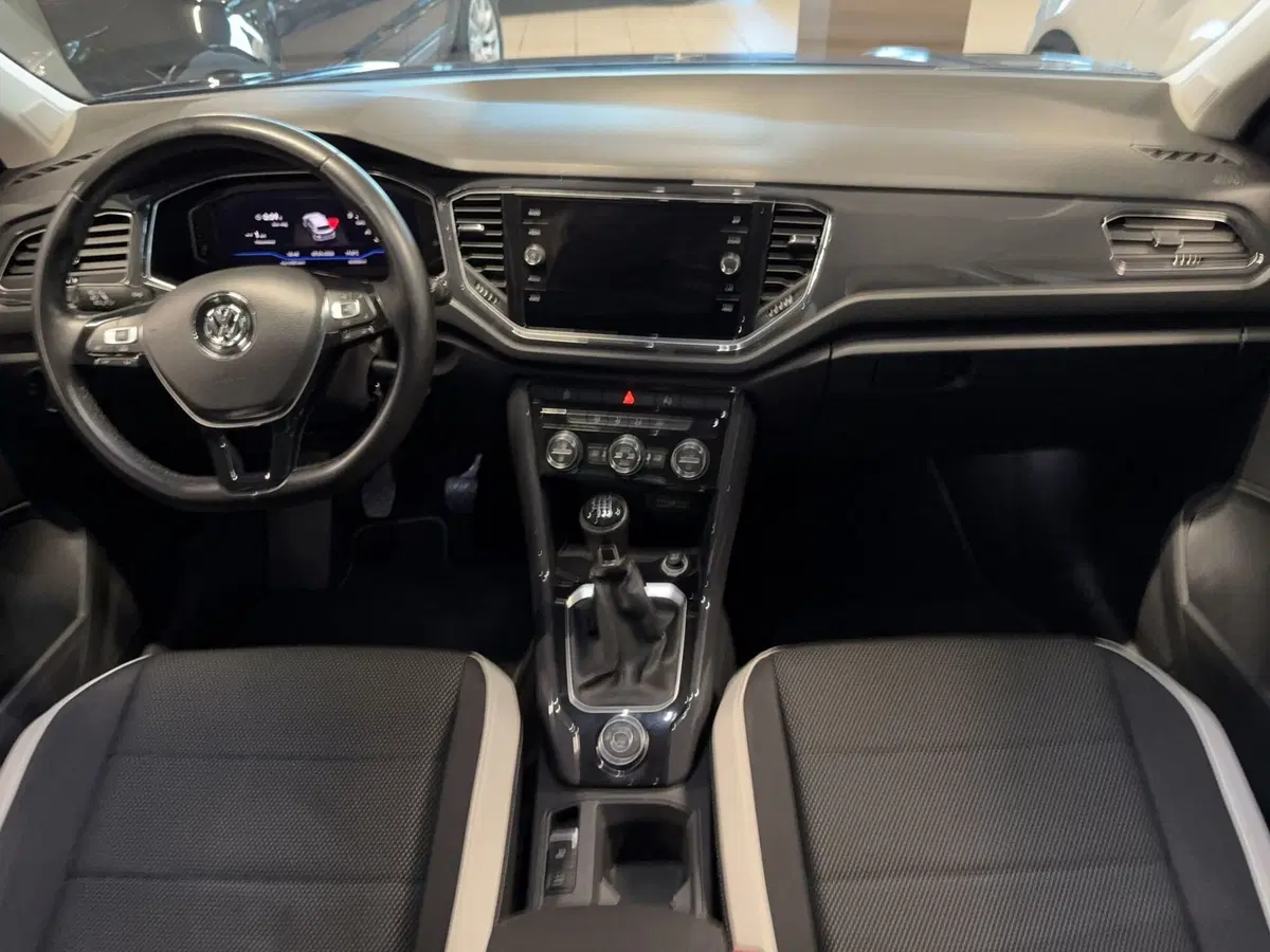 Volkswagen T-Roc usata a Messina (11)