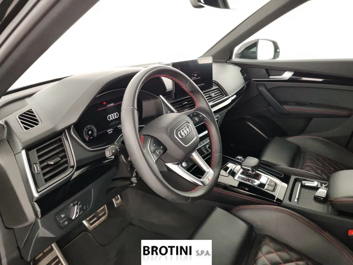 Audi Q5 usata a Massa-Carrara (8)
