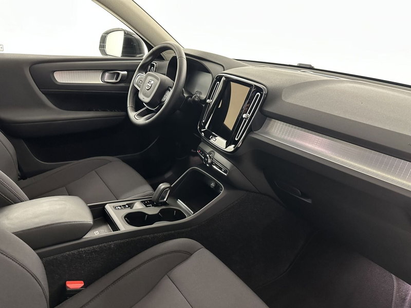 Volvo XC40 usata a Bergamo (10)