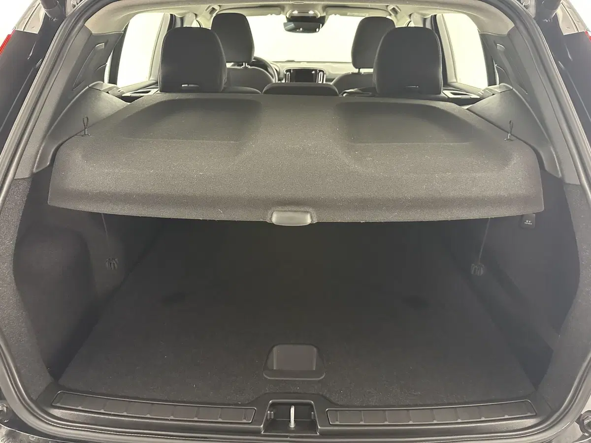 Volvo XC40 usata a Bergamo (12)