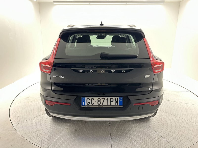 Volvo XC40 usata a Bergamo (7)