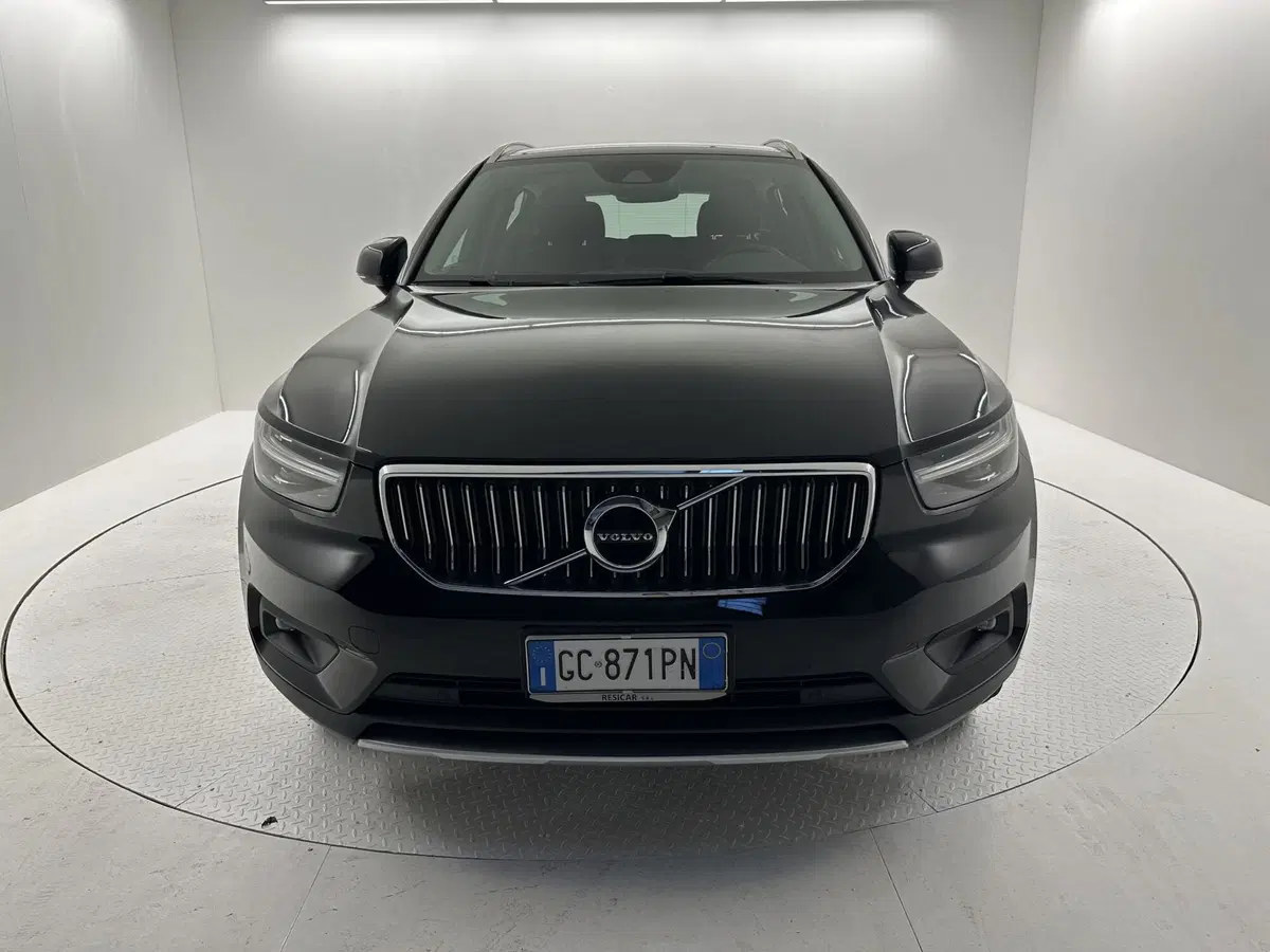Volvo XC40 usata a Bergamo (8)