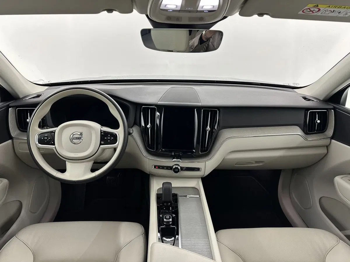 Volvo XC60 usata a Bergamo (4)