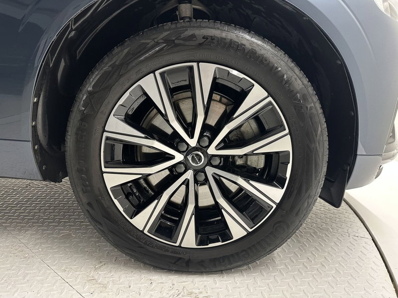 Volvo XC60 usata a Bergamo (9)