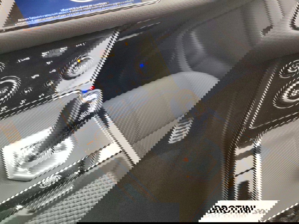 Land Rover Range Rover Evoque usata a Massa-Carrara (11)