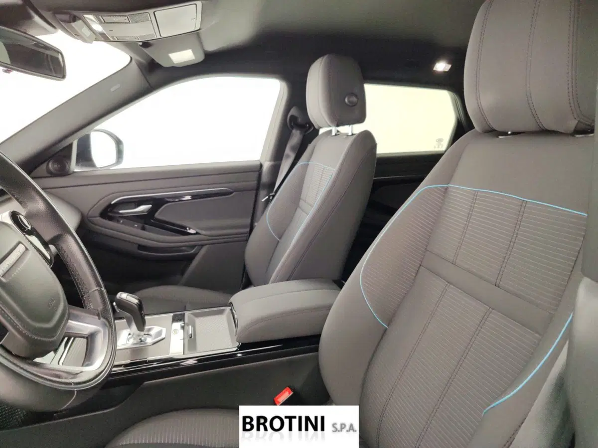 Land Rover Range Rover Evoque usata a Massa-Carrara (9)