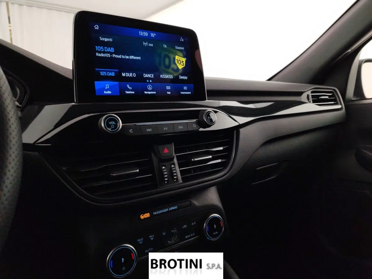 Ford Kuga usata a Massa-Carrara (13)