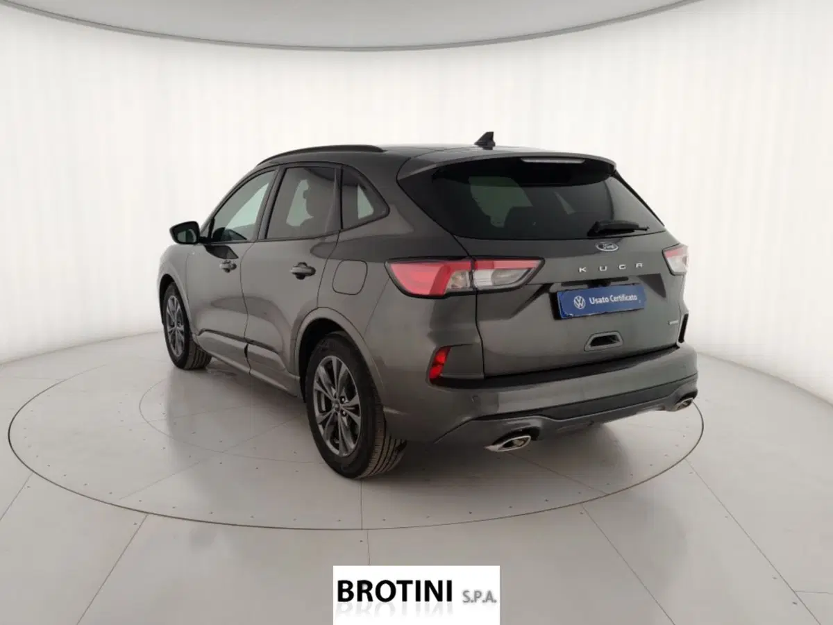 Ford Kuga usata a Massa-Carrara (2)