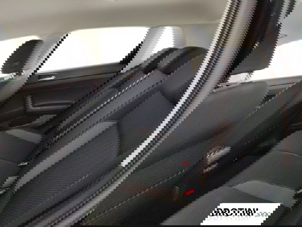 Volkswagen Polo usata a Massa-Carrara (10)