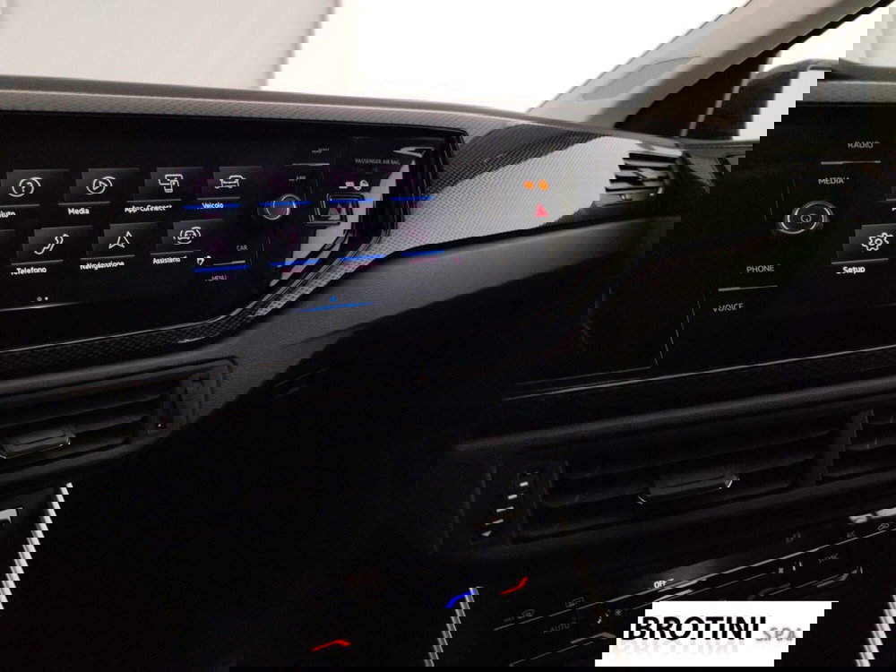 Volkswagen Polo usata a Massa-Carrara (12)