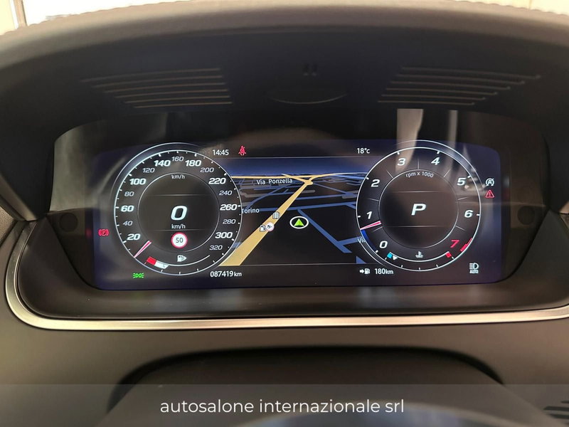 Jaguar F-Type Cabrio usata a Varese (10)