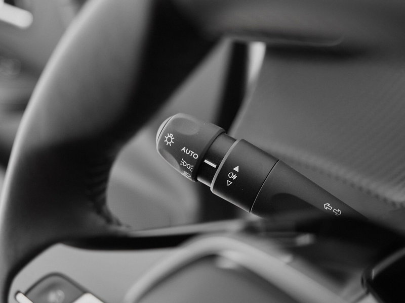 Peugeot 208 usata a Prato (19)