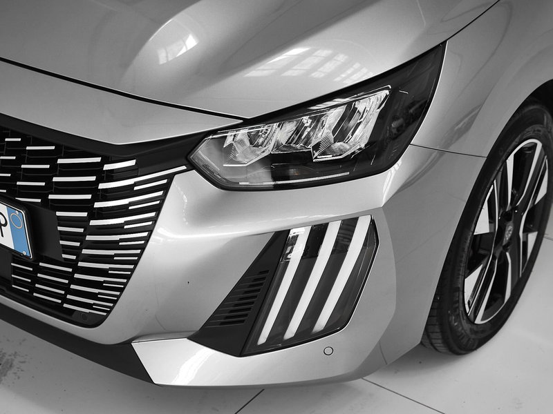 Peugeot 208 usata a Prato (5)